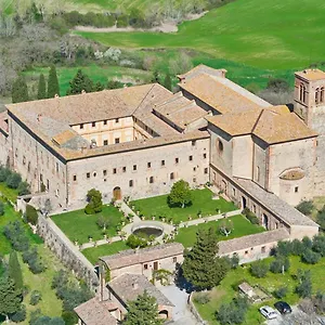 https://fattoria-monastero-santanna-in-camprena.it-tuscanyhotel.com